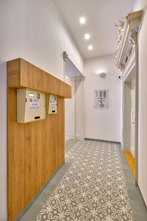 براغ Downtown Suites Rubesova المظهر الخارجي الصورة